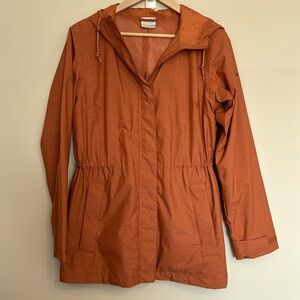 Nice Light Orange Women’s Columbia Rain Jacket size M Medium